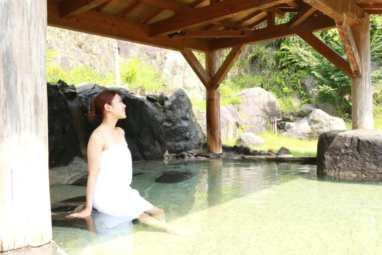 Usuki Yunosato Hotel Szaiki Kültér fotó